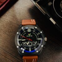 ساعت eagletime رنگ مشکی قهوه ای 38G